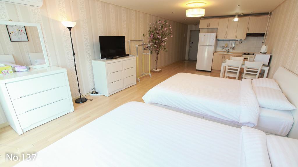 Lake & Stay Goyang Exterior photo