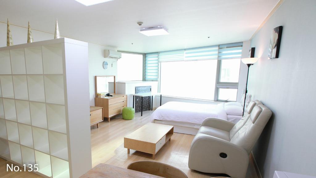 Lake & Stay Goyang Exterior photo